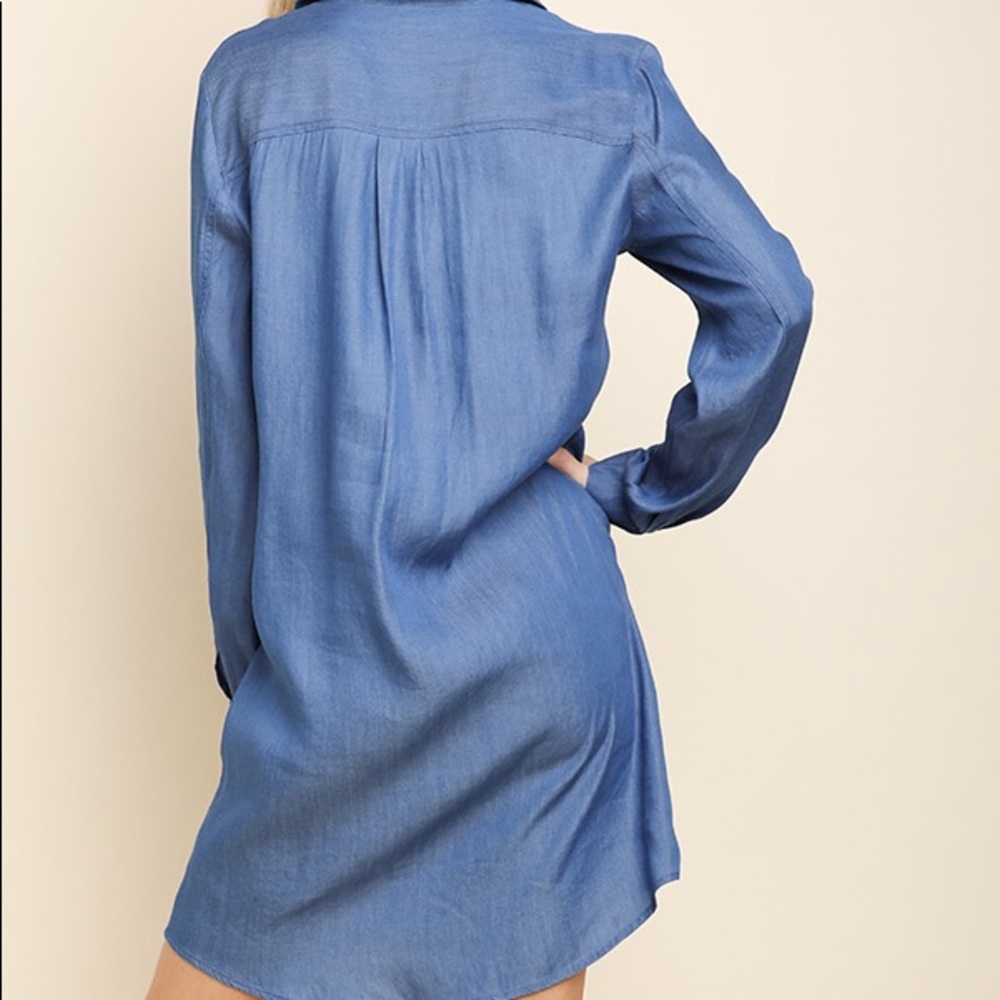 Umgee embroidered collared button up dress NWT - Picture 4 of 5
